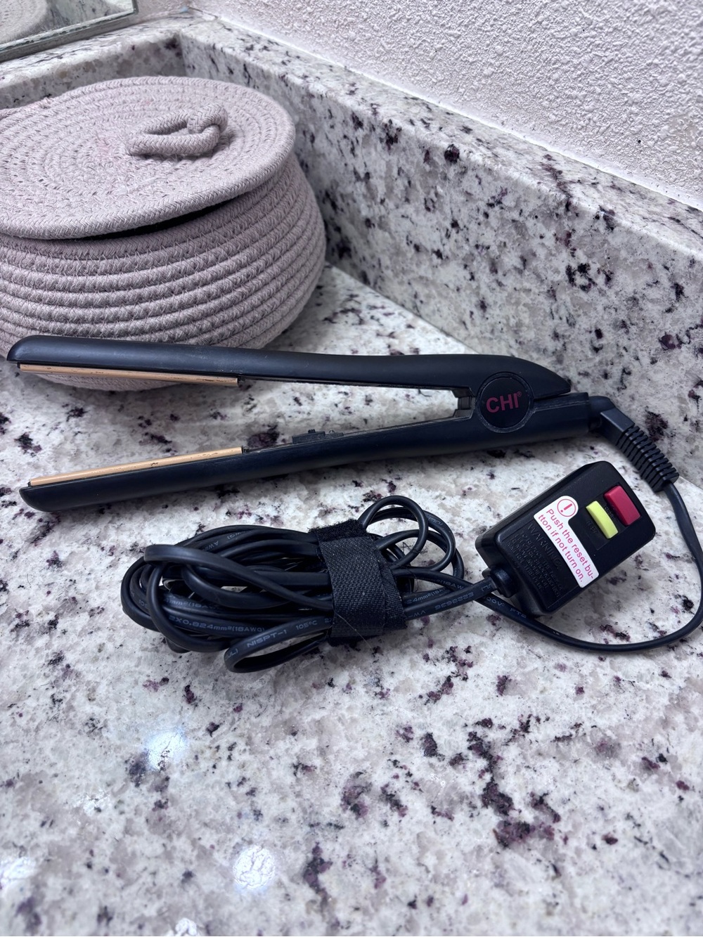 CHI Black Hair Straightener Flat Iron with Gold Ceramic Plates